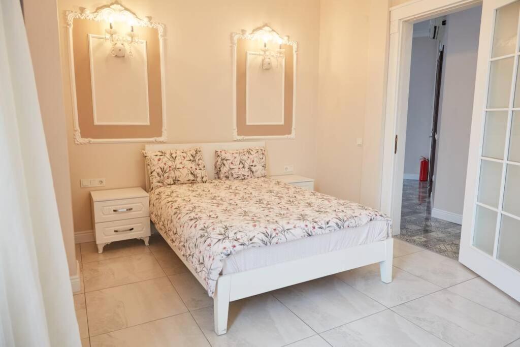 Taksim Square Apartment, Great View, Luxury Provincia di Provincia di Istanbul Esterno foto