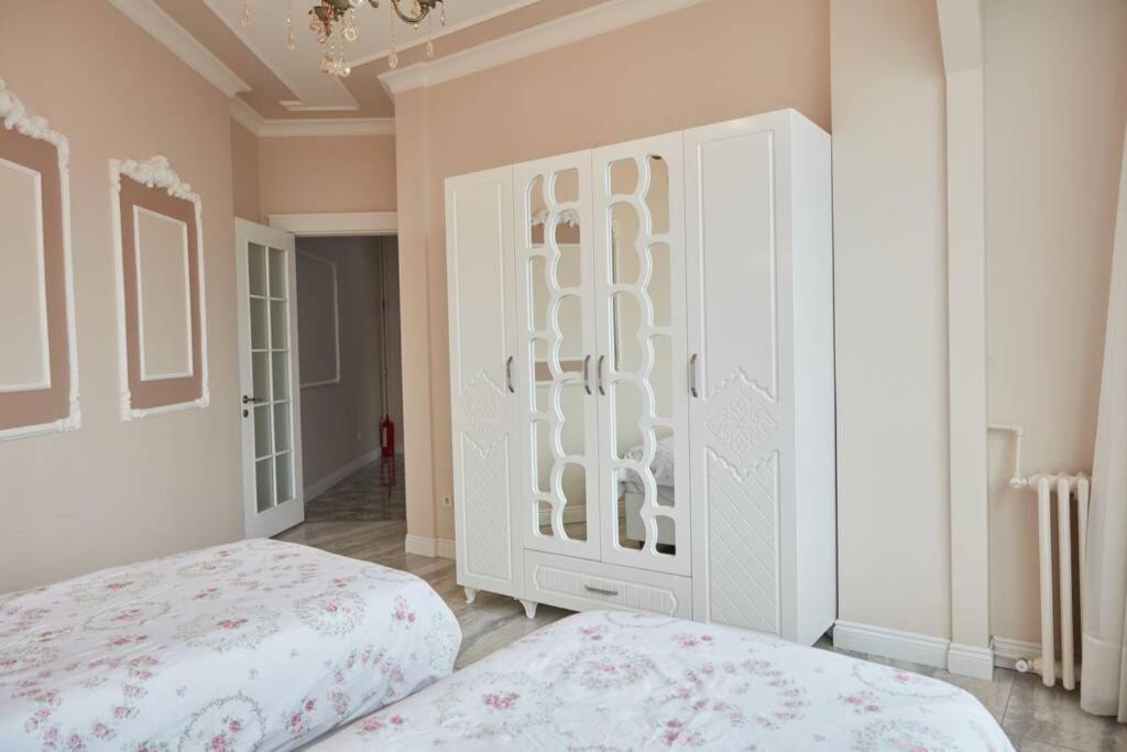 Taksim Square Apartment, Great View, Luxury Provincia di Provincia di Istanbul Esterno foto