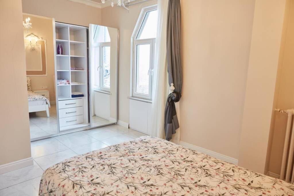 Taksim Square Apartment, Great View, Luxury Provincia di Provincia di Istanbul Esterno foto