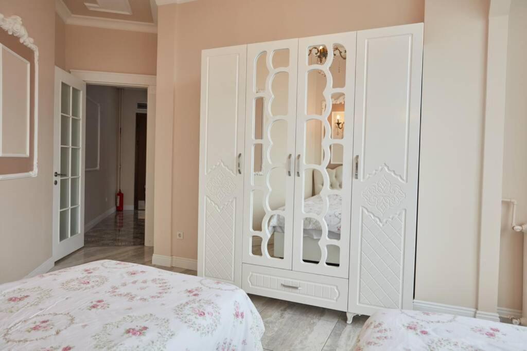 Taksim Square Apartment, Great View, Luxury Provincia di Provincia di Istanbul Esterno foto